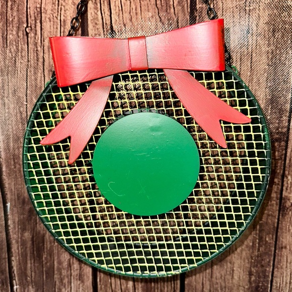 Metal Christmas Wreath Hanging Basket 7”- NWT - Picture 3 of 5